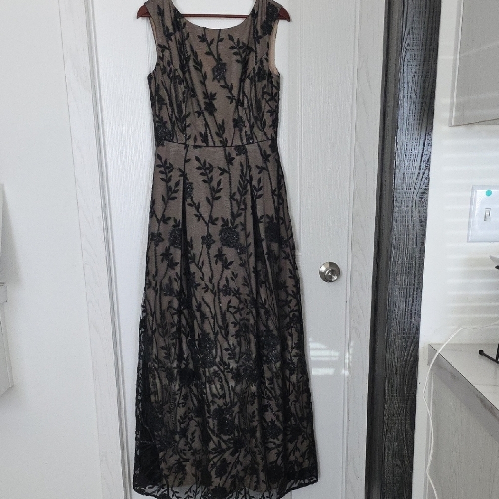 Karl Lagerfeld Elegant Black Floral Dress